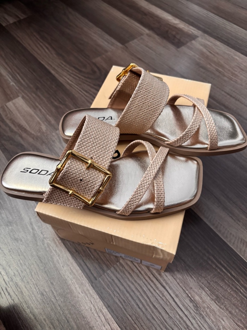Chic Gold Sandals with Gold Buckle Accent